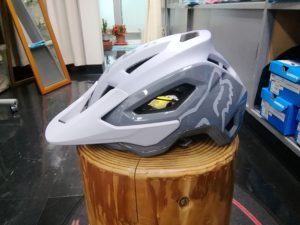 FOX ヘルメット スピードフレームプロMips 入荷! | サイクルローマン富山